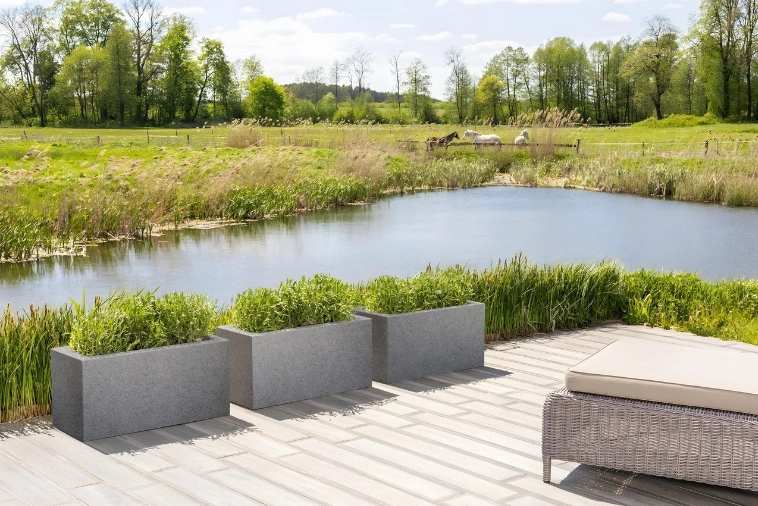 Duża donica ogrodowa Monumo Lungo efekt kamienia